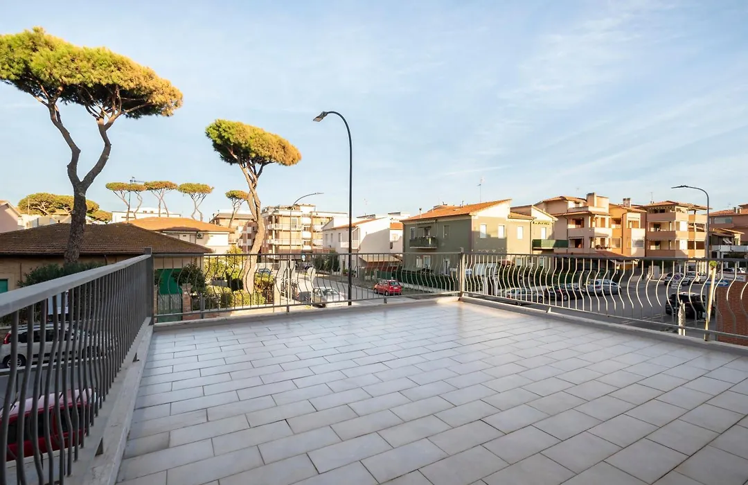 Lola Piccolo Hotel-1